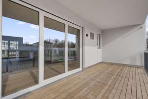 KFW40 Niedrigenergie mit Förderungen! Sofort bezugsfertiges Reiheneckhaus mit Dachterrasse am Fluss – Die vollständige Adresse der Immobilie erhältst du vom Anbieter., 95448 Hammerstatt/St. Georgen, Bayreuth – Vorschaubild 6