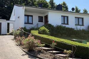 Freistehendes Einfamilienhaus auf großzügigem Grundstück mit Fernblick im  Dortmunder Süden