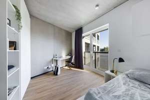 Möbliertes all-in WG-Zimmer ideal für Studierende und Azubis | Shared Bude – Gummersbacher Straße 31b, 50679 Deutz, Köln – Vorschaubild 4