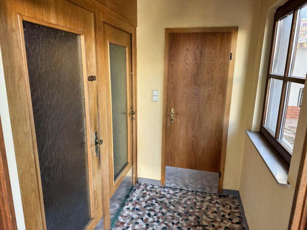 Immobilie in Freigericht - Großzügiges Zweifamilienhaus mit viel Potenzial in begehrter Lage von Freigericht-Somborn - Bild 3