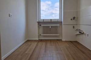 Neu Renovierte 2 Zimmer Wohnung mit Balkon – Alte Reutstraße 58, 90765 Ronhof, Kronach, Fürth – Vorschaubild 10