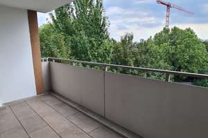Top 2,5 Raum Wohnung mit Balkon!! Neues Bad!!