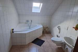1-Zimmer-Wohnung mit großem Balkon – 4249 Knautkleeberg-Knauthain, Leipzig – Vorschaubild 3