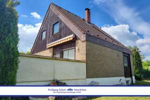Familienidylle mit Wellnessbereich an der Grenze von Buckow und Lichtenrade – Die vollständige Adresse der Immobilie erhältst du vom Anbieter., 12349 Buckow, Berlin – Vorschaubild 2
