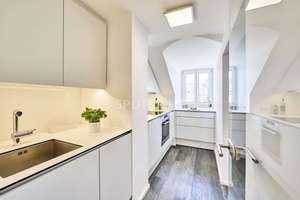 Attraktive 3,5 Zimmer am Josephsplatz - U2 – Die vollständige Adresse der Immobilie erhältst du vom Anbieter., 80798 Josephsplatz, München – Vorschaubild 2