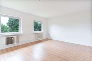 Vielseitige 4-Zimmer-Wohnung mit modernisiertem Wohngefühl in Charlottenburg – Die vollständige Adresse der Immobilie erhältst du vom Anbieter., 10589 Charlottenburg, Berlin – Vorschaubild 1