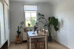 Zwischenmiete August-März in 50m2 Wohnung in Kaltental