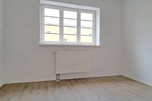 ! Wohnen in der Beimssiedlung - sanierte 2 Raum mit Balkon und Dusche ! – Völpker Str. 16, 39110 Magdeburg – Vorschaubild 5