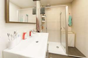 3,5-Zimmer-Wohnung mit Penthouse-Feeling, zwei Balkonen, Aufzug und TG-Stellplatz – Die vollständige Adresse der Immobilie erhältst du vom Anbieter., 74078 Biberach, Heilbronn – Vorschaubild 9