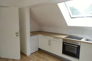 Exklusive, gepflegte 2-Zimmer-Dachgeschosswohnung mit Terrasse und Garten in Osnabrück