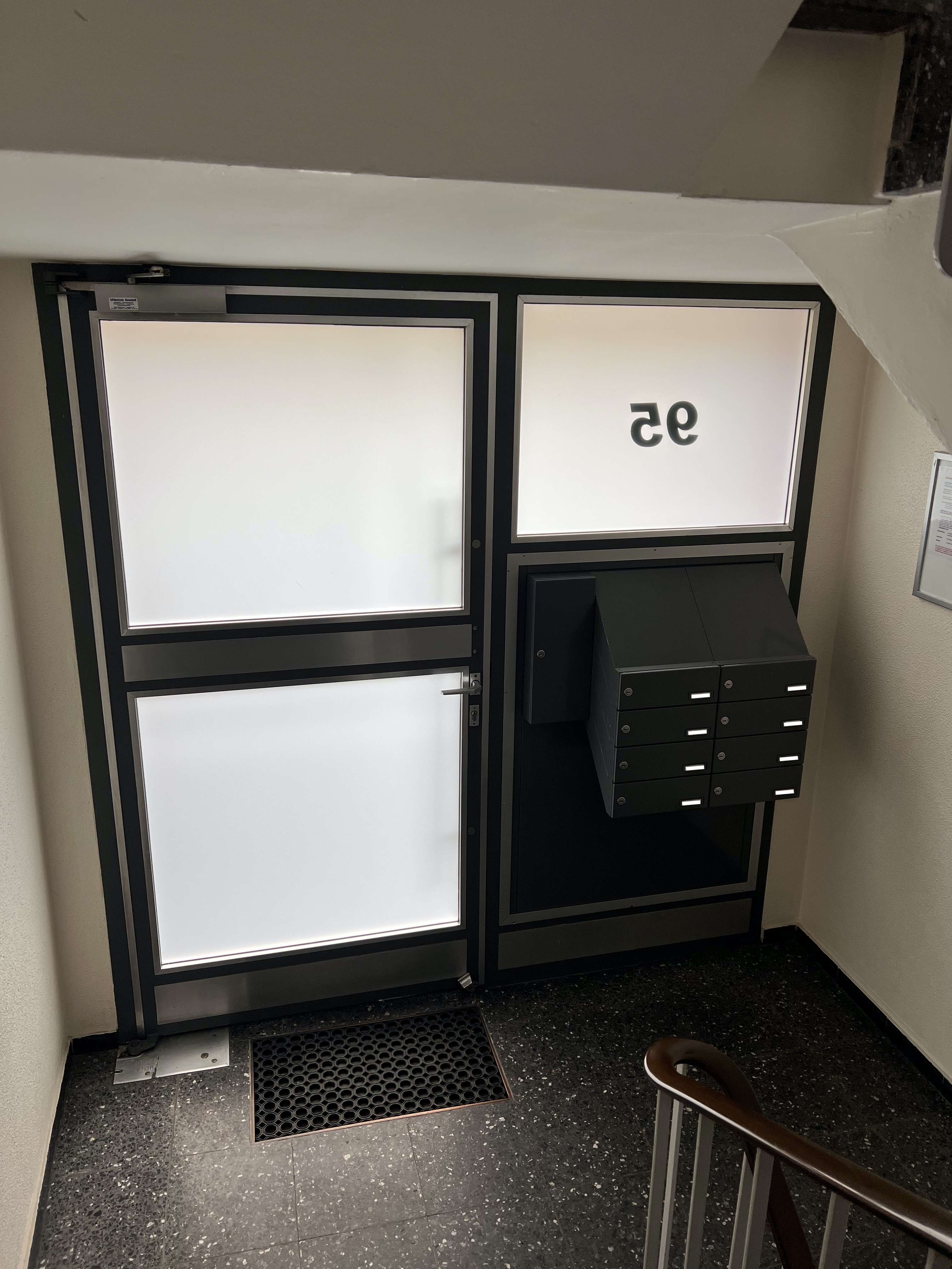 Traumblick über MA-Feudenheim - Renovierungsbedürftige 3 ZKB mit Südloggia und Stellplatz, Mannheim – Bild 3