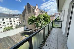 Attraktive Stadtwohnung mit moderner Einbauküche, Tageslichtbad und Balkon zum 15.6. – Neubrunnenstraße 00, 55116 Altstadt, Mainz – Vorschaubild 4
