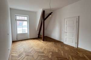 Exklusiv sanierte 2,5‑Zimmer‑DG‑Altbauwohnung mit Südbalkon in Bestlage Maxvorstadt – Georgenstraße 86, 80798 Neuschwabing, München – Vorschaubild 5
