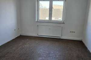 OB-Osterfeld - Schöne 3,5 Zimmer Wohnung im 2. OG - – Kapellenstrasse 43, 46117 Heide, Oberhausen – Vorschaubild 2