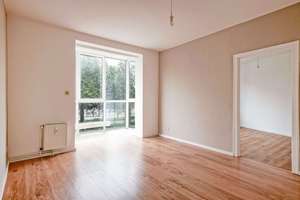 Kompakt, gepflegt und sofort bezugsfrei – Ihr neues Zuhause – Die vollständige Adresse der Immobilie erhältst du vom Anbieter., 10623 Charlottenburg, Berlin – Vorschaubild 1