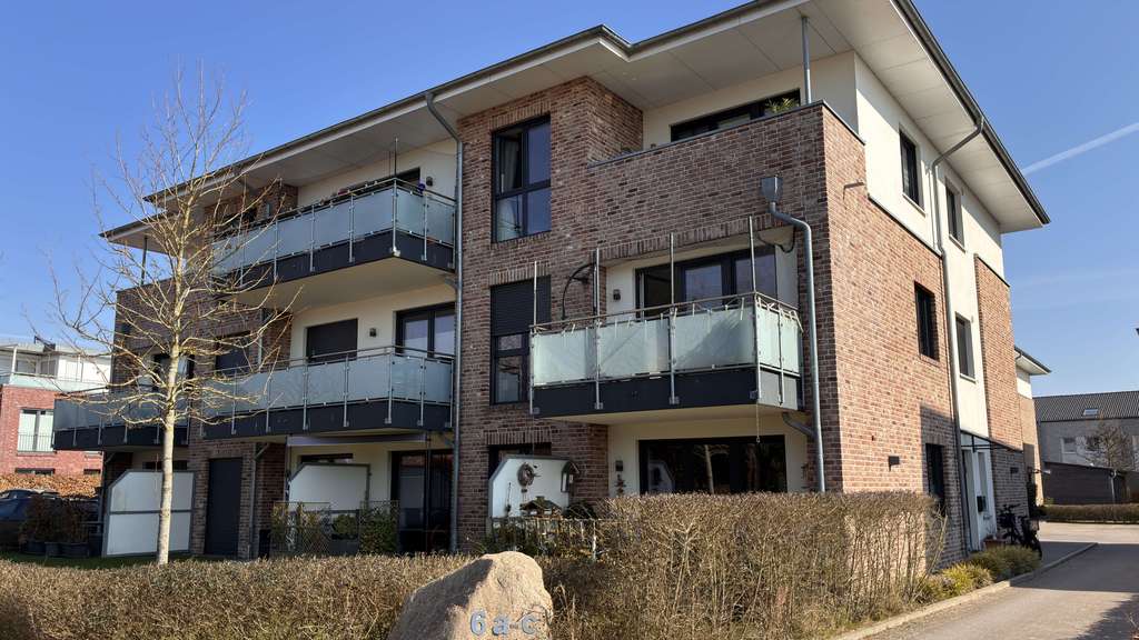 Immobilie in Hasloh - Provisionsfreie, moderne 2,5-Zimmer-Wohnung mit Balkon und Aufzug - Bild 0