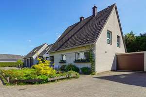 Charmantes Kleinod mit Potenzial für eine stilvolle Modernisierung! – Die vollständige Adresse der Immobilie erhältst du vom Anbieter., 40489 Kalkum, Düsseldorf – Vorschaubild 21