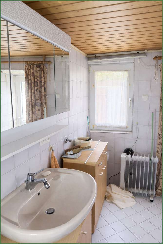 Immobilie in Burscheid - SANIERUNGSOBJEKT: DHH - Garagen - wohnliches Gartenhaus - in Burscheid - Hammerweg - Bild 5