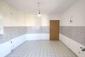 *Lichtdurchflutete 3-Zimmerwohnung + Einbauküche + Tageslichtbad* – Alt Fermersleben 77, 39122 Fermersleben, Magdeburg – Vorschaubild 11