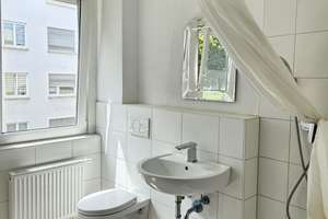WG Neugründung 5-Zimmer-Wohnung mit ruhiger Terrasse in Stuttgart West – Rotebühlstraße 117A, 70178 Rotebühl, Stuttgart – Vorschaubild 3