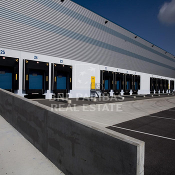 LOGISTIK // 10,50m UKB // Optimale Anbindung// BNPPRE