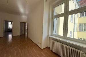 Bezugsfreie, großzügige 3-Zimmer-Altbauwohnung mit Balkon in grüner, ruhiger Lage in Reinickendorf! – Amendestraße 29, 13409 Reinickendorf (Ortsteil), Berlin – Vorschaubild 4