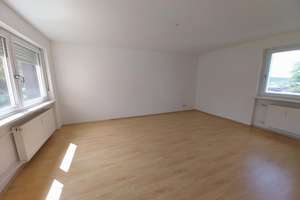 Perfekt geschnittene 3,5-Zimmer Wohnung in Regensburg - Königswiesen! – Die vollständige Adresse der Immobilie erhältst du vom Anbieter., 93051 Großprüfening-Dechbetten-Königswiesen, Regensburg – Vorschaubild 4
