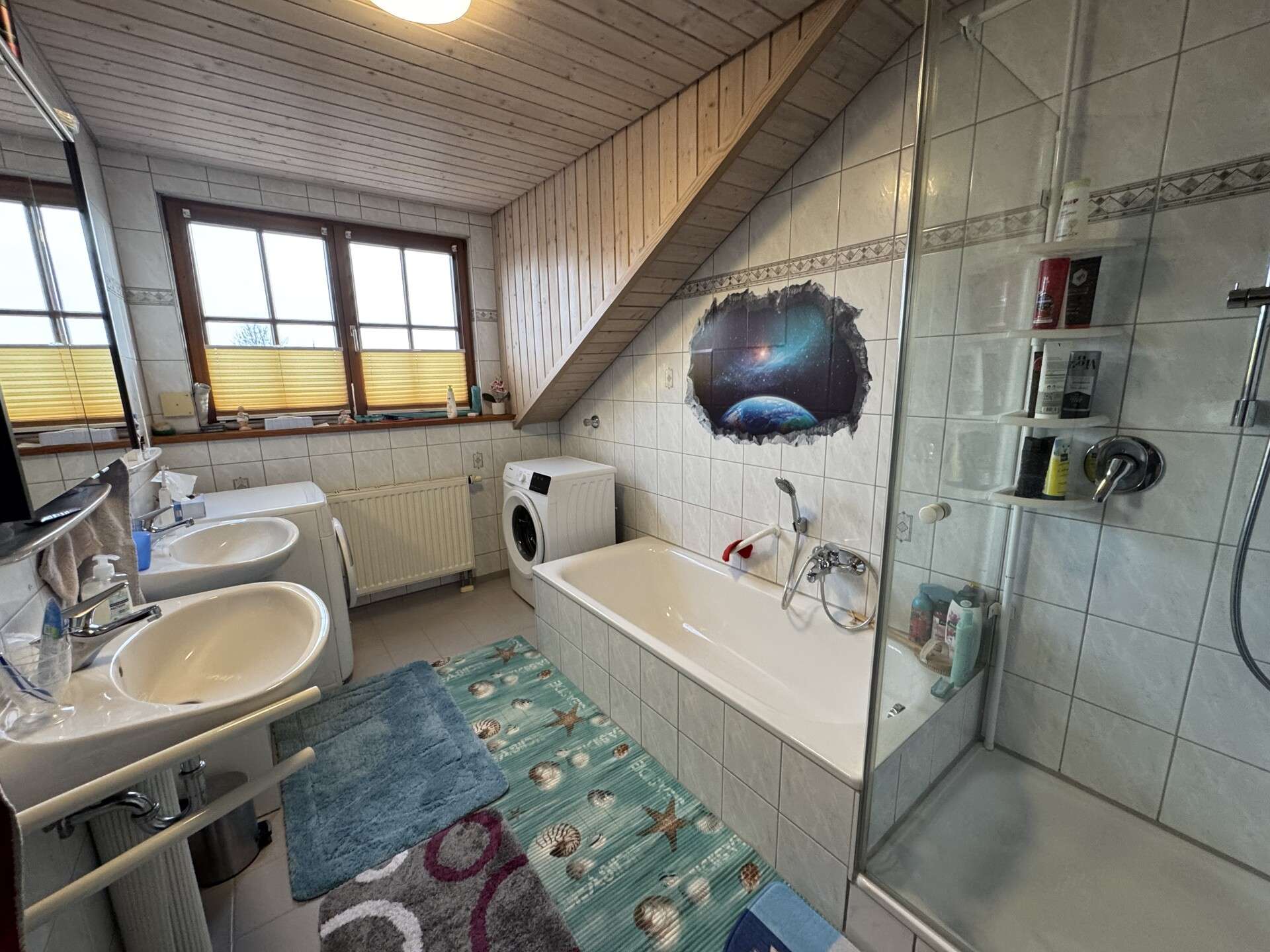 Immobilie in Bad Wurzach - Sonniges Dachgeschoss mit zwei überdachten Balkonen und Garage – Ihr Rückzugsort in Bad Wurzach - Bild 1