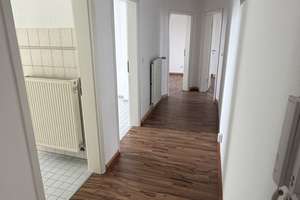 Zuhause mit drei Zimmern in Remscheid Süd Zentralpunkt – Menninghauser Straße 35, 42859 Zentralpunkt, Remscheid – Vorschaubild 2