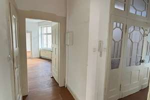 Gepflegte 4-ZKB Altbauwohnung mit Balkon im Regierungsviertel – Talstraße 53, 66119 Alt-Saarbrücken, Saarbrücken – Vorschaubild 12