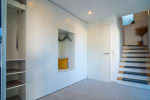 Exklusives, neuwertiges Zweifamilienhaus, 183 m²+ 68 m² in besonders ruhiger Südwest-Aussichtslage. – Die vollständige Adresse der Immobilie erhältst du vom Anbieter., 71364 Winnenden – Vorschaubild 4