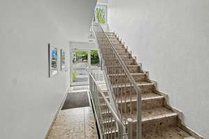 Baujahr ca. 2002: Zentral gelegene 2-Zimmer-Wohnung mit Balkon und Aufzug nähe Dortmunder Ruhrallee – Die vollständige Adresse der Immobilie erhältst du vom Anbieter., 44141 Westfalendamm, Dortmund – Vorschaubild 2