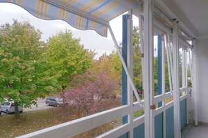 Wir machen schick! 3-Zimmer-Wohnung mit Ausblick! ** AB OKTOBER ** – Altgorbitzer Ring 6, 1169 Gorbitz-Süd, Dresden – Vorschaubild 4