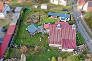Freistehendes Einfamilienhaus mit großem Grundstück in ruhiger Lage – Die vollständige Adresse der Immobilie erhältst du vom Anbieter., 99444 Blankenhain – Vorschaubild 5