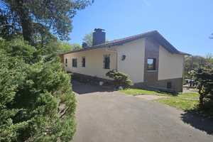 großzügige villa mit Panoramablick, swimmingpool, kamin und riesig garten – Auf Haderstichsborr 33, 55743 Birkenfeld (Kreis) – Vorschaubild 1