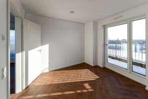 Traumhaftes modernes Wohnen im Dachgeschoss mit EBK und Süd-West-Ost Ausblick! – Moissistraße 31, 12489 Adlershof, Berlin – Vorschaubild 10