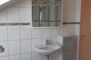 Möblierte 2-Zimmer-Wohnung zu vermieten mit Einbauküche, Garage – Ellholzweg 4, 90518 Altdorf bei Nürnberg – Vorschaubild 7