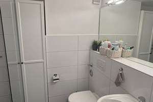 Etagenwohnung mit Saniertem Bad und Balkon – Volmerswerther Str.  76, 40221 Bilk, Düsseldorf – Vorschaubild 10