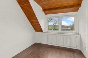 Großzügiges Wohnhaus mit vielseitigen Möglichkeiten – Gestalten Sie Ihr eigenes Wohnparadies! – Osterholz (Kreis) – Vorschaubild 22