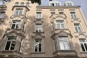 Luxuriöses Wohnen auf 158m²: Erstbezug nach Kernsanierung | Altbau mit Balkon | Energieeffizienz – Die vollständige Adresse der Immobilie erhältst du vom Anbieter., 86152 Jakoberstadt-Süd, Augsburg – Vorschaubild 1