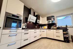HORN IMMOBILIEN ++ Einfamilienhaus mit Ausbaureserve 2 km bis Neubrandenburg, Einbauküche und Garage – Mecklenburg-Strelitz (Kreis) – Vorschaubild 4