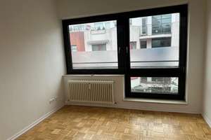 Zentral gelegene 2 Zimmer ETW in der Fußgängerzone – Die vollständige Adresse der Immobilie erhältst du vom Anbieter., 21031 Lohbrügge, Hamburg – Vorschaubild 3