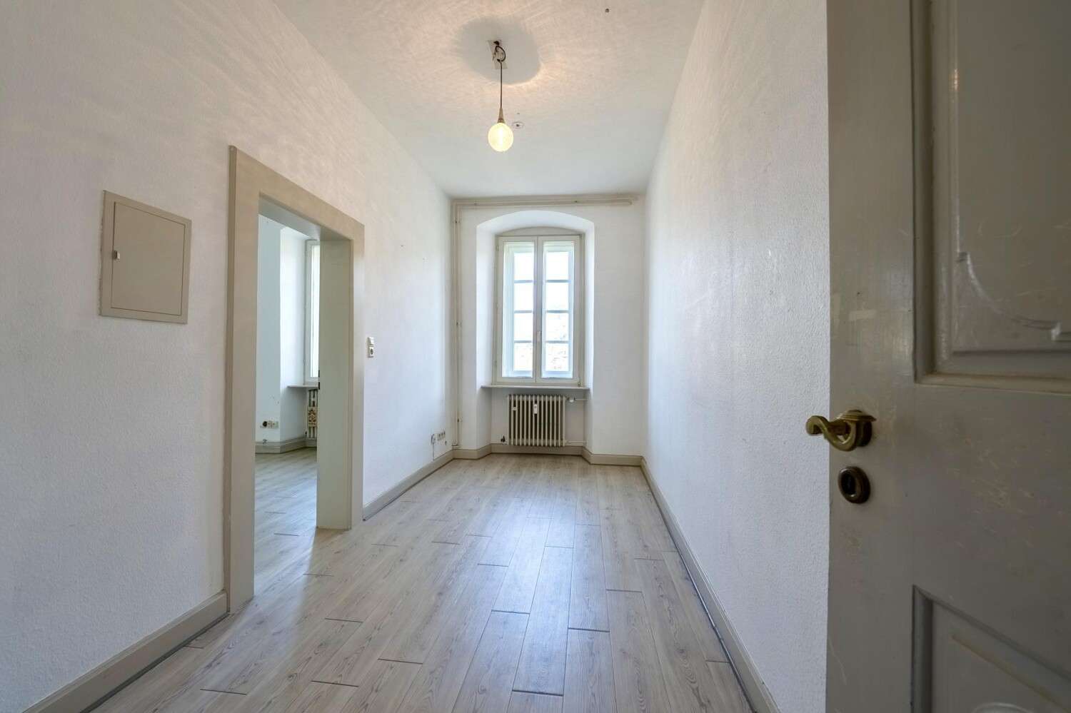 Immobilie in Boppard - Historisches, ehemaliges Pfarrhaus mit Rheinblick – Denkmalgeschütztes Ensemble aus dem Jahr 1716 - Bild 4