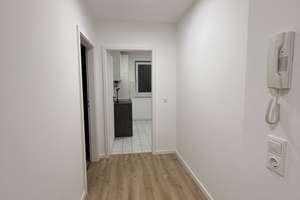Einziehen und wohlfühlen – frisch modernisierte Ruheoase mit Balkon, Aufzug und TG-Stellplatz – Arthur-Bretschneider-Straße 16, 9113 Schloßchemnitz, Chemnitz – Vorschaubild 8