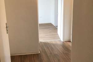 Neu renovierte, gemütliche 3-Zimmer-Wohnung in ruhiger Lage – Klenzestr. 1, 90471 Rangierbahnhof-Siedlung, Nürnberg – Vorschaubild 4