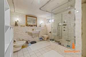 ImmoSpace *** EINFAMILIENHAUS MIT VIEL PLATZ *** 4 ETAGEN UND EIN TRAUMHAFTER GARTEN *** – Ebersberg (Kreis) – Vorschaubild 14