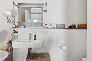 Property thumbnail 17