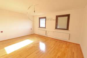 Reihenendhaus mit Garten und Garage – Die vollständige Adresse der Immobilie erhältst du vom Anbieter., 72766 Reutlingen-Mitte, Reutlingen – Vorschaubild 12