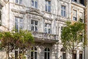 Elegante Wohnung in stilvollem Gründerzeithaus an der Poppelsdorfer Allee