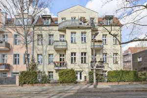 Attraktive Kapitalanlage in Berlin-Pankow: Gepflegte Altbauwohnung nahe Schlosspark Schönhausen